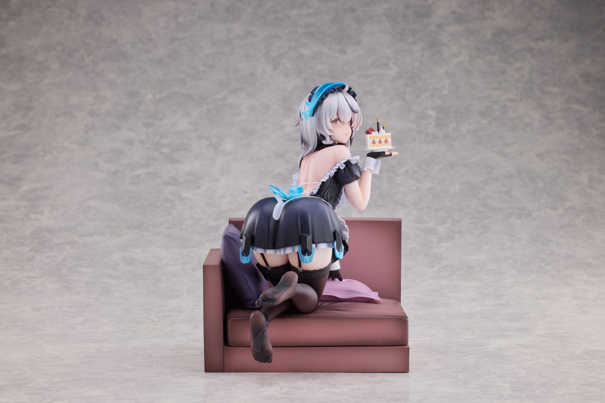 Raise Dream "SNOWBREAK: CONTAINMENT ZONE" CHERNO & MEURSAULT APPRENTICE MAID VER. 1/6 SCALE FIGURE NORMAL EDITION, Action & Toy Figures, animota