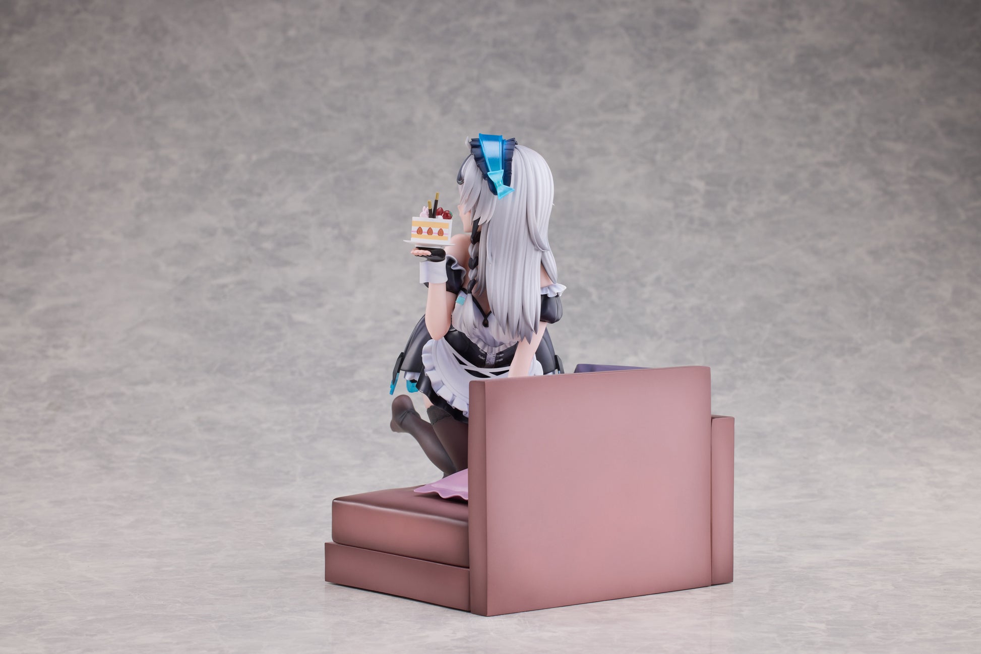 Raise Dream "SNOWBREAK: CONTAINMENT ZONE" CHERNO & MEURSAULT APPRENTICE MAID VER. 1/6 SCALE FIGURE NORMAL EDITION, Action & Toy Figures, animota