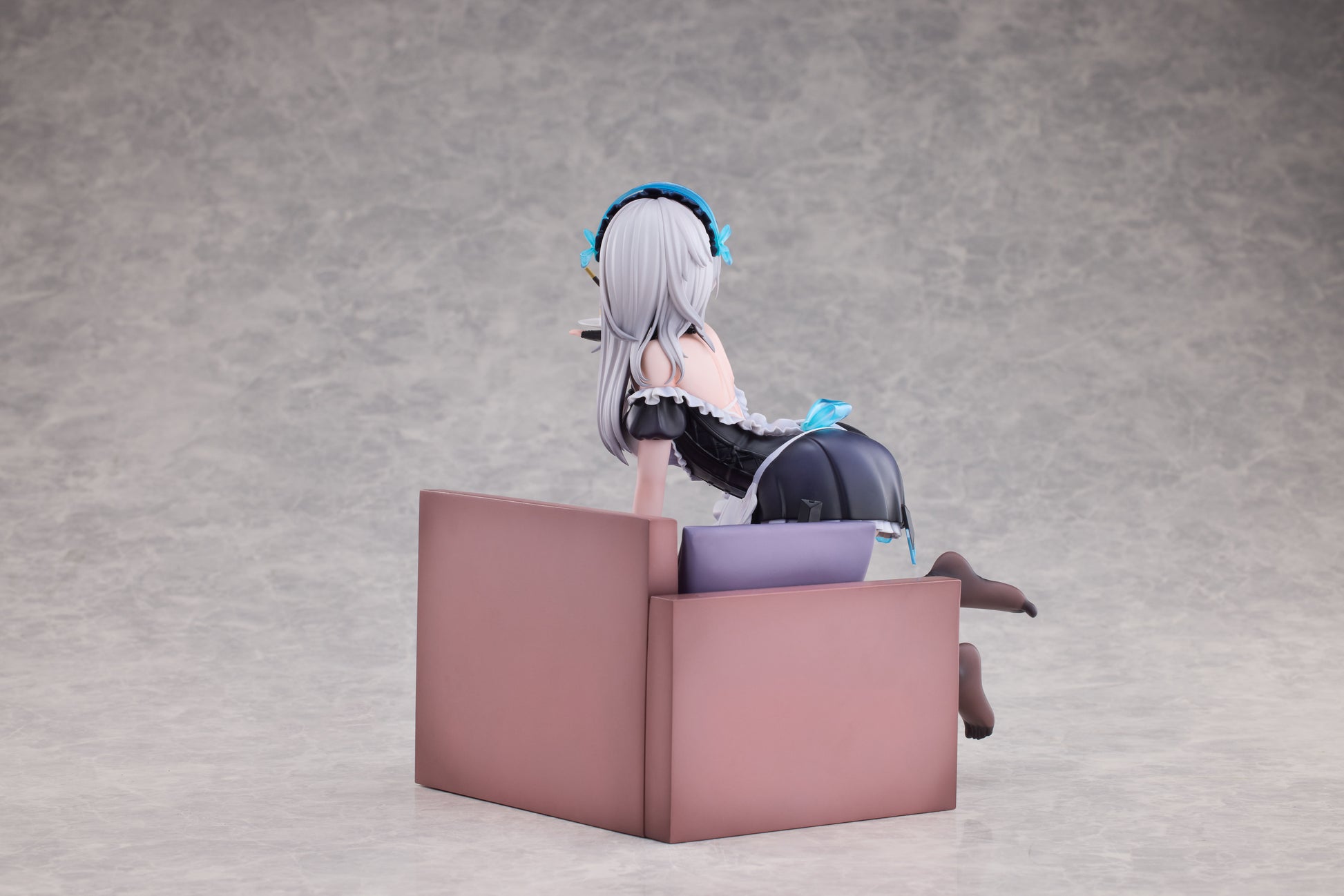 Raise Dream "SNOWBREAK: CONTAINMENT ZONE" CHERNO & MEURSAULT APPRENTICE MAID VER. 1/6 SCALE FIGURE NORMAL EDITION, Action & Toy Figures, animota