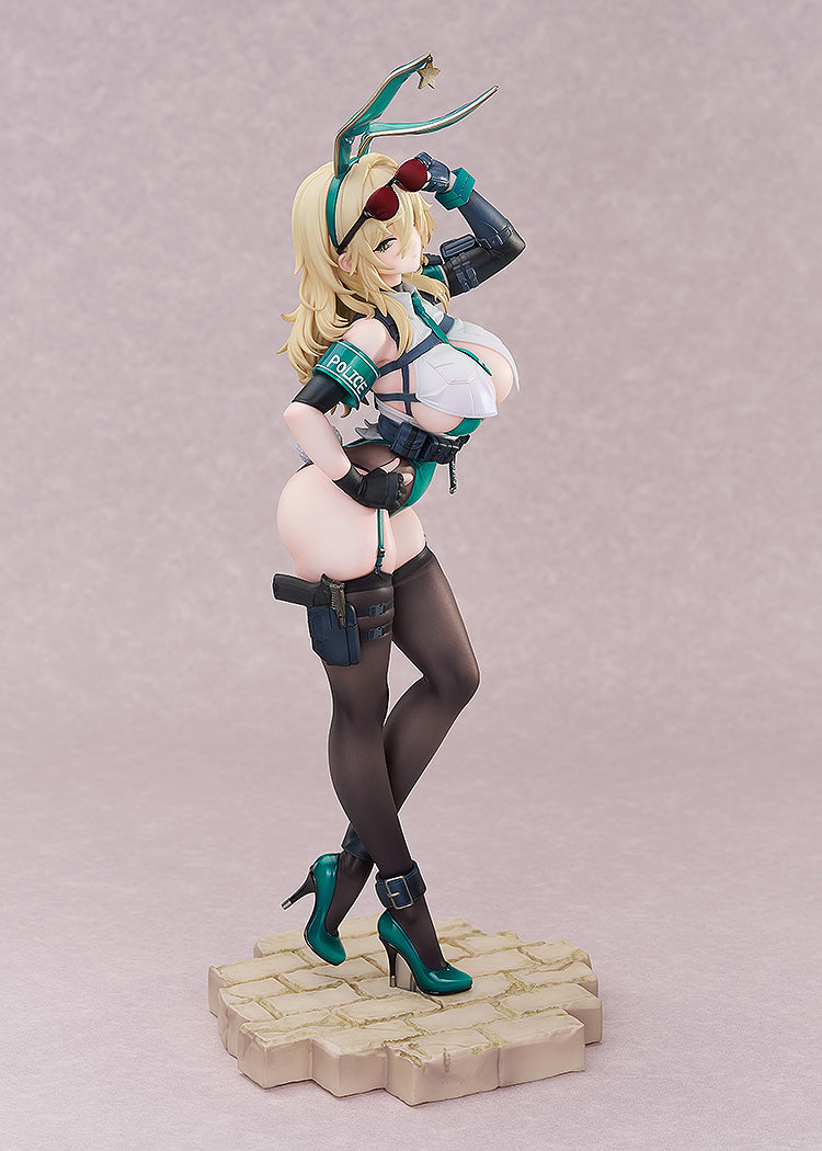 CheLA77 Original Illustration Bunny Cops_01