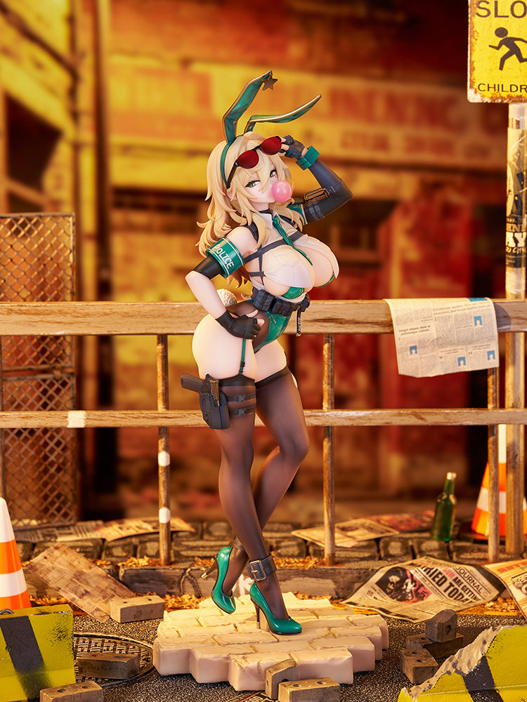 CheLA77 Original Illustration Bunny Cops_01