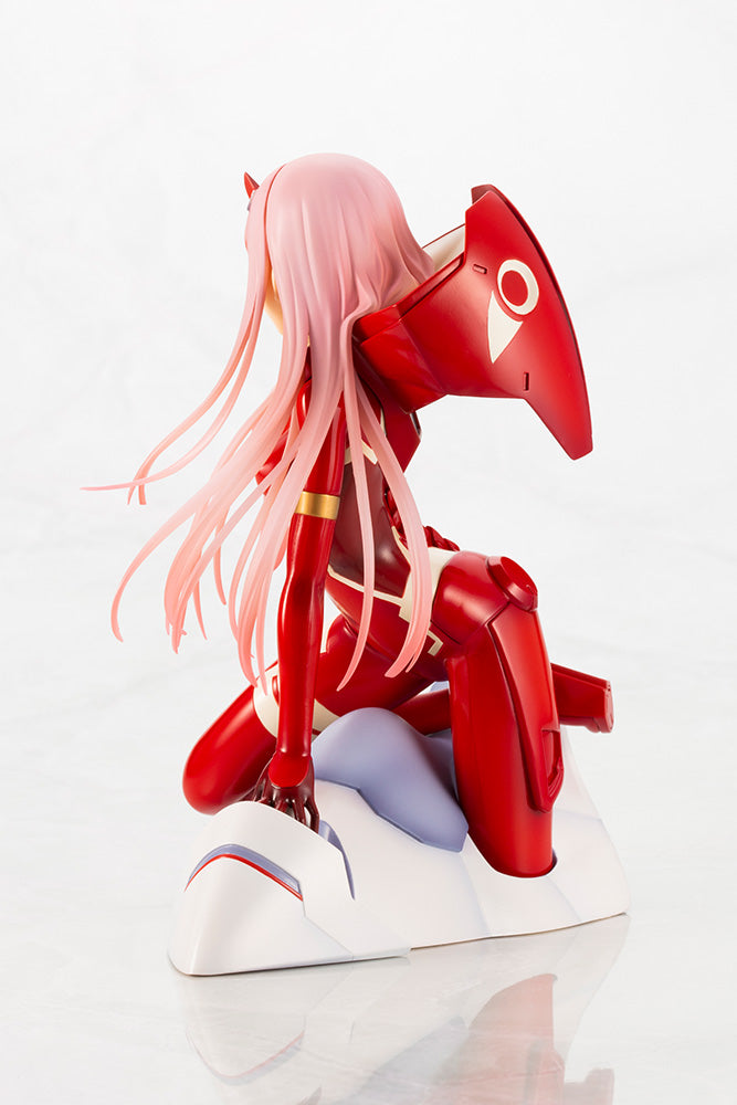 Anime Figure Toys DARLING in the FRANXX Zero Two Red Clothes Girls
