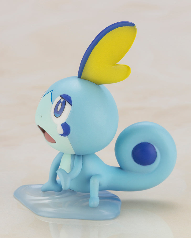 "Pokemon" Series ARTFX J Gloria with Sobble