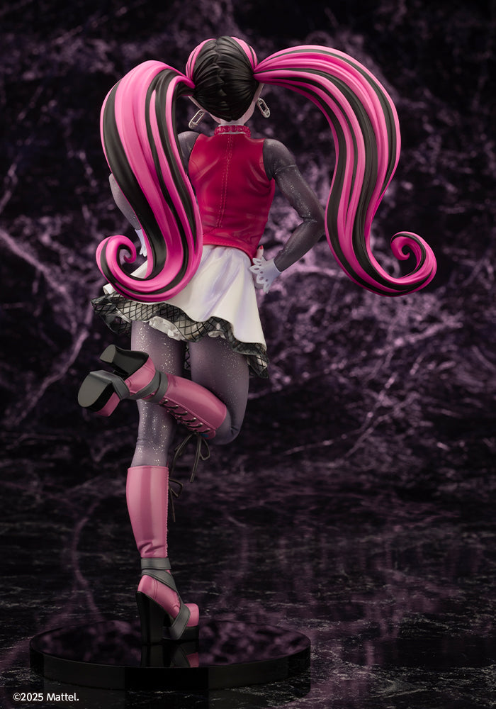 Monster High TM Bishoujo Draculaura