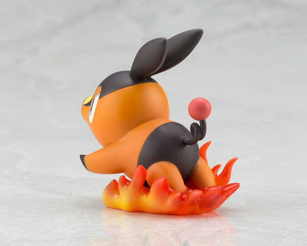 Pokemon Series ARTFX J Hilda with Tepig
