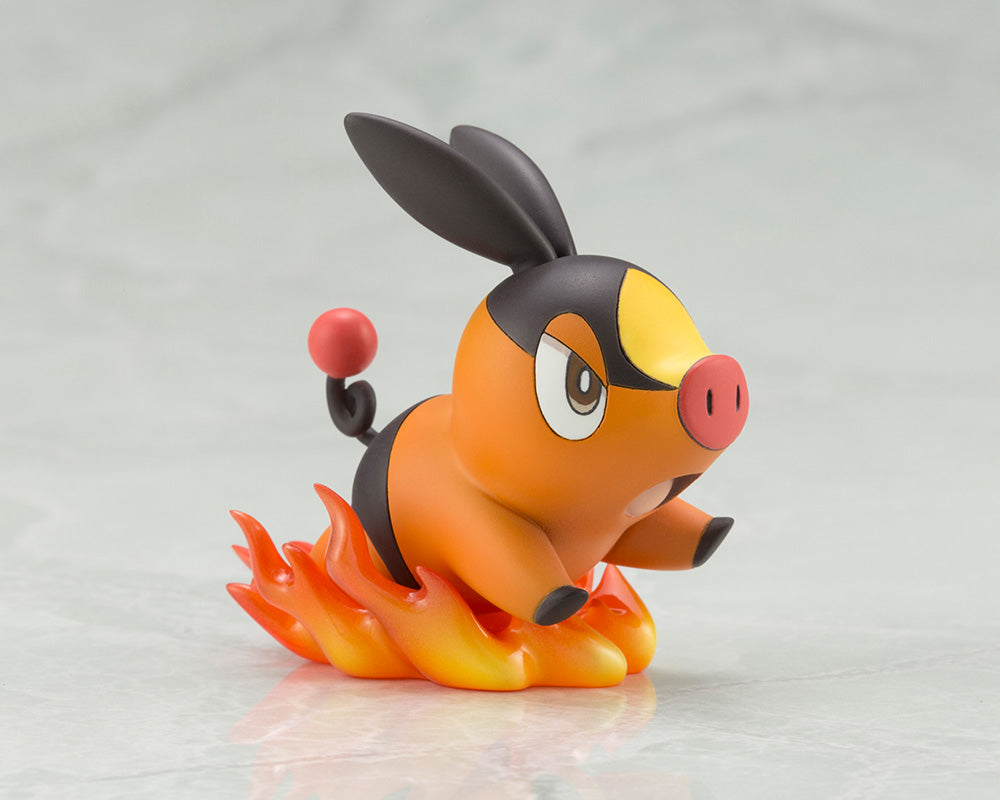 Pokemon Series ARTFX J Hilda with Tepig