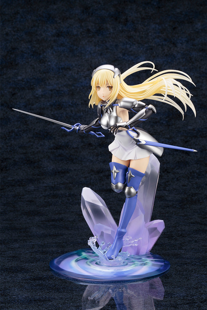 【Resale】Sword Oratoria: Is it Wrong to Try to Pick Up Girls in a Dungeon? On the Side Ais Wallenstein