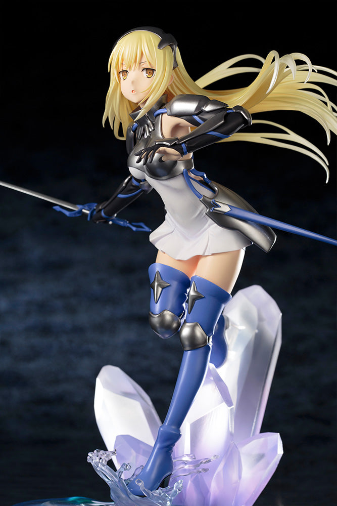 【Resale】Sword Oratoria: Is it Wrong to Try to Pick Up Girls in a Dungeon? On the Side Ais Wallenstein