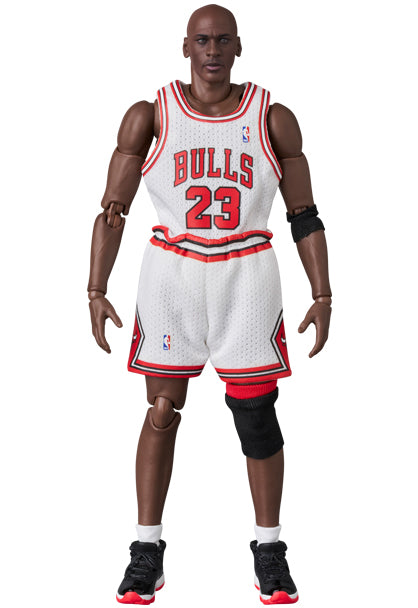 MAFEX Michael Jordan (Chicago Bulls HOME)