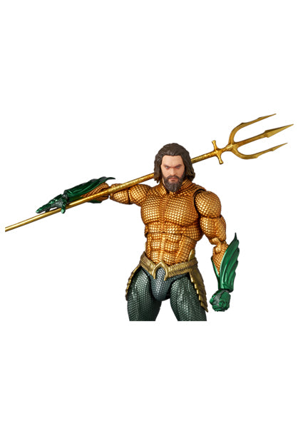 MAFEX "Aquaman and the Lost Kingdom" Aquaman (Gold & Green Suit)