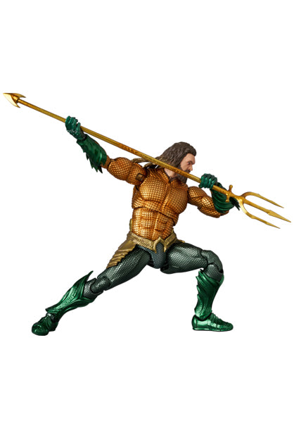 MAFEX "Aquaman and the Lost Kingdom" Aquaman (Gold & Green Suit)