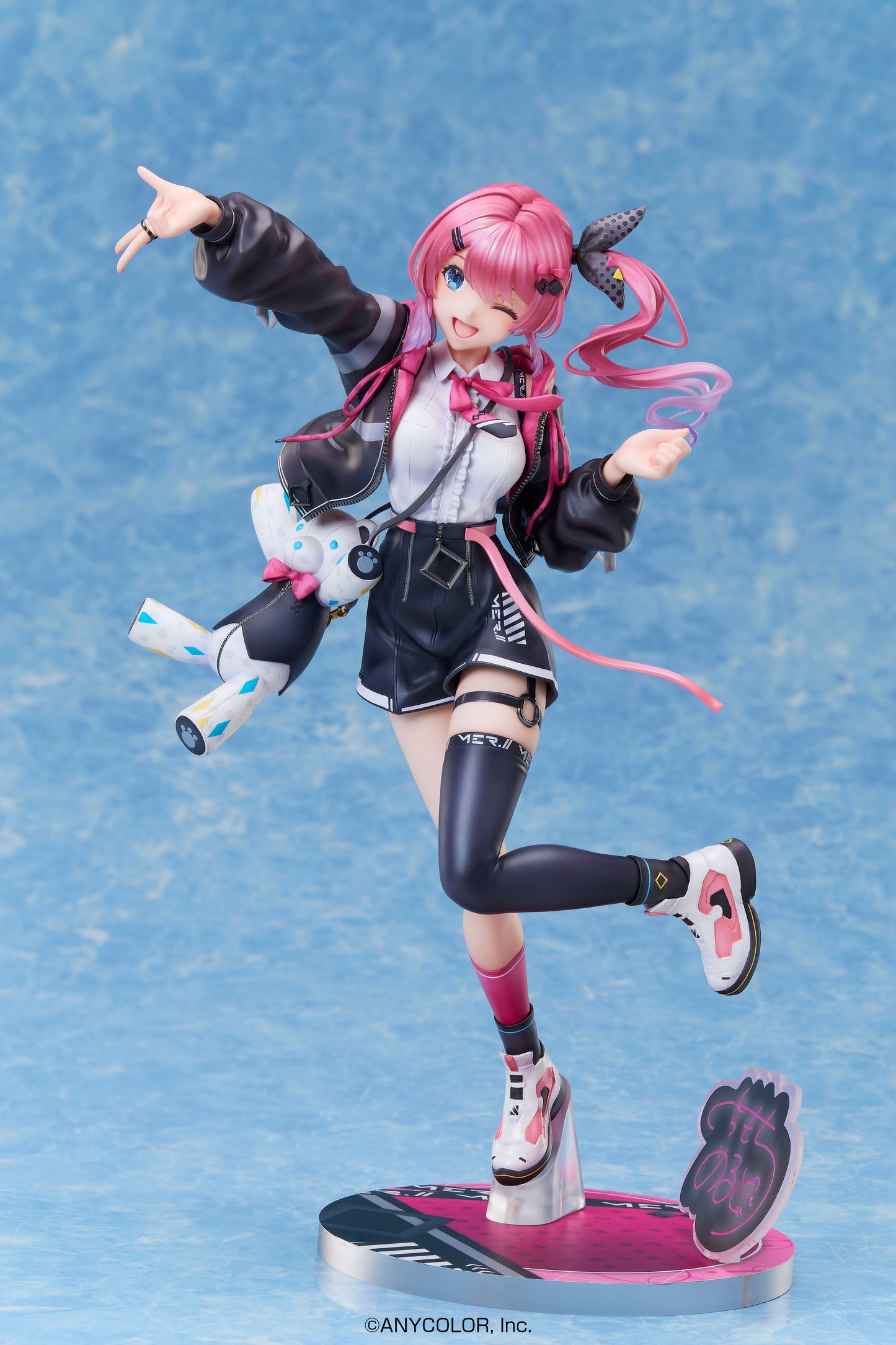 Nijisanji Kuramochi Melto 1/7 Complete Figure