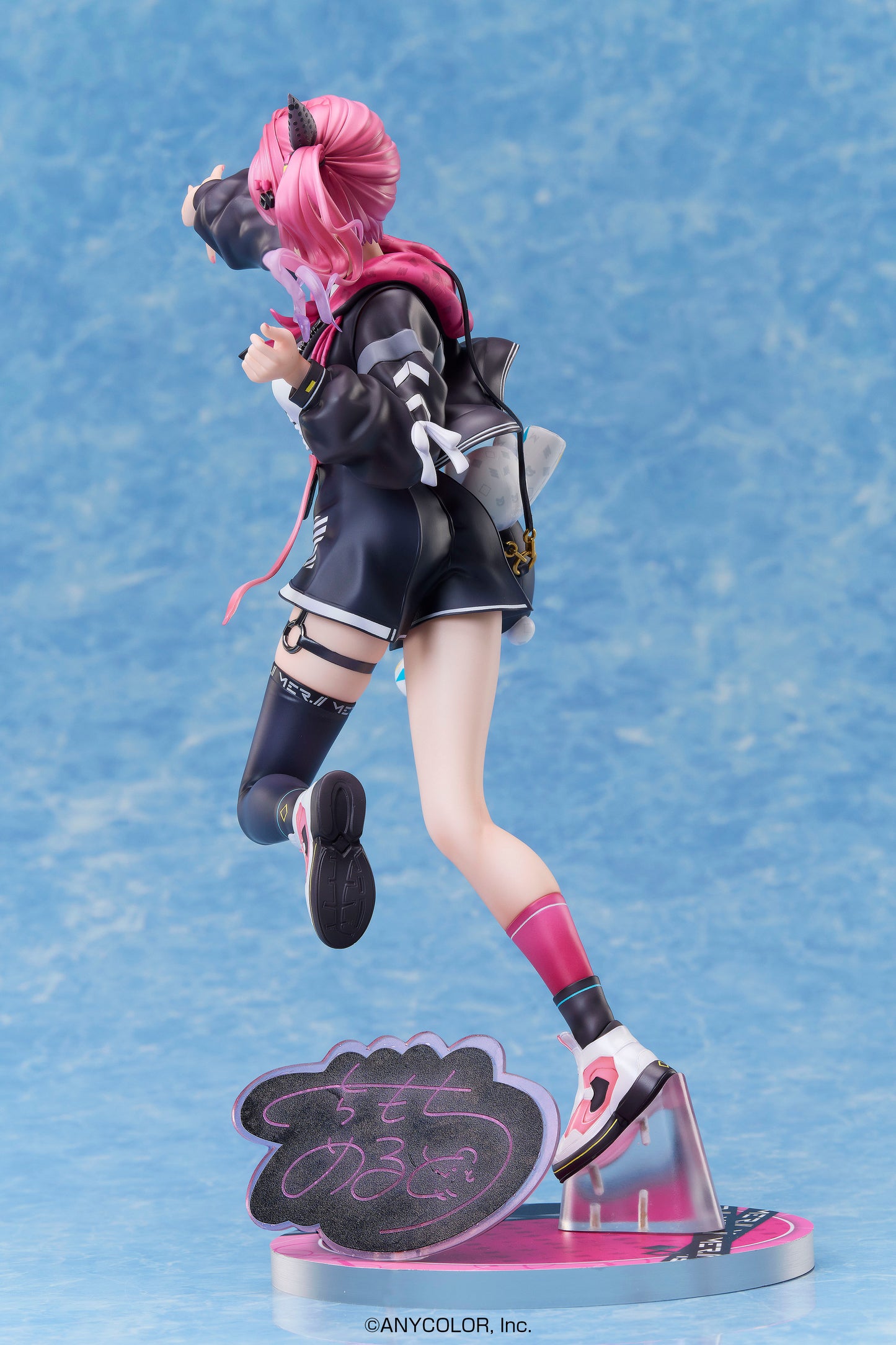 Nijisanji Kuramochi Melto 1/7 Complete Figure