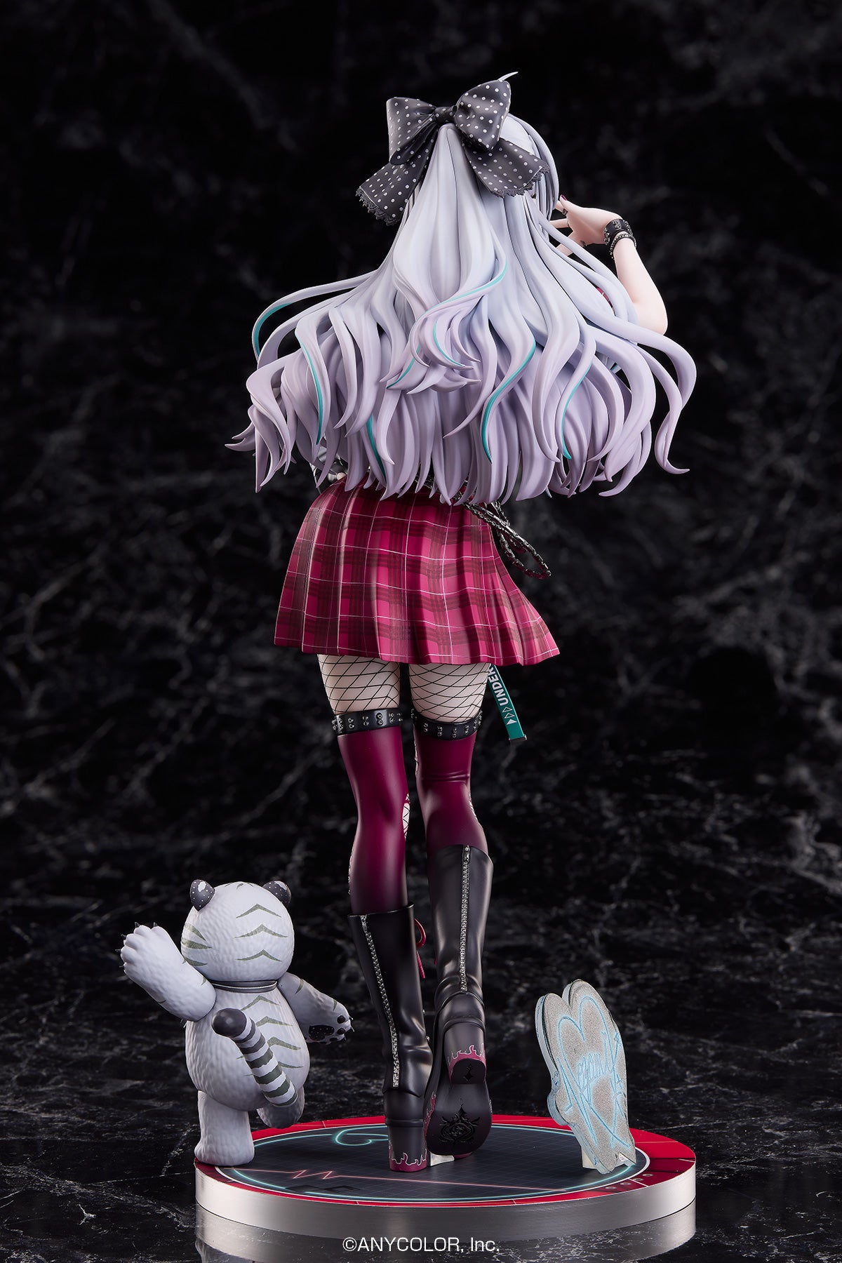 Nijisanji Ishigami Nozomi 1/7 Complete Figure