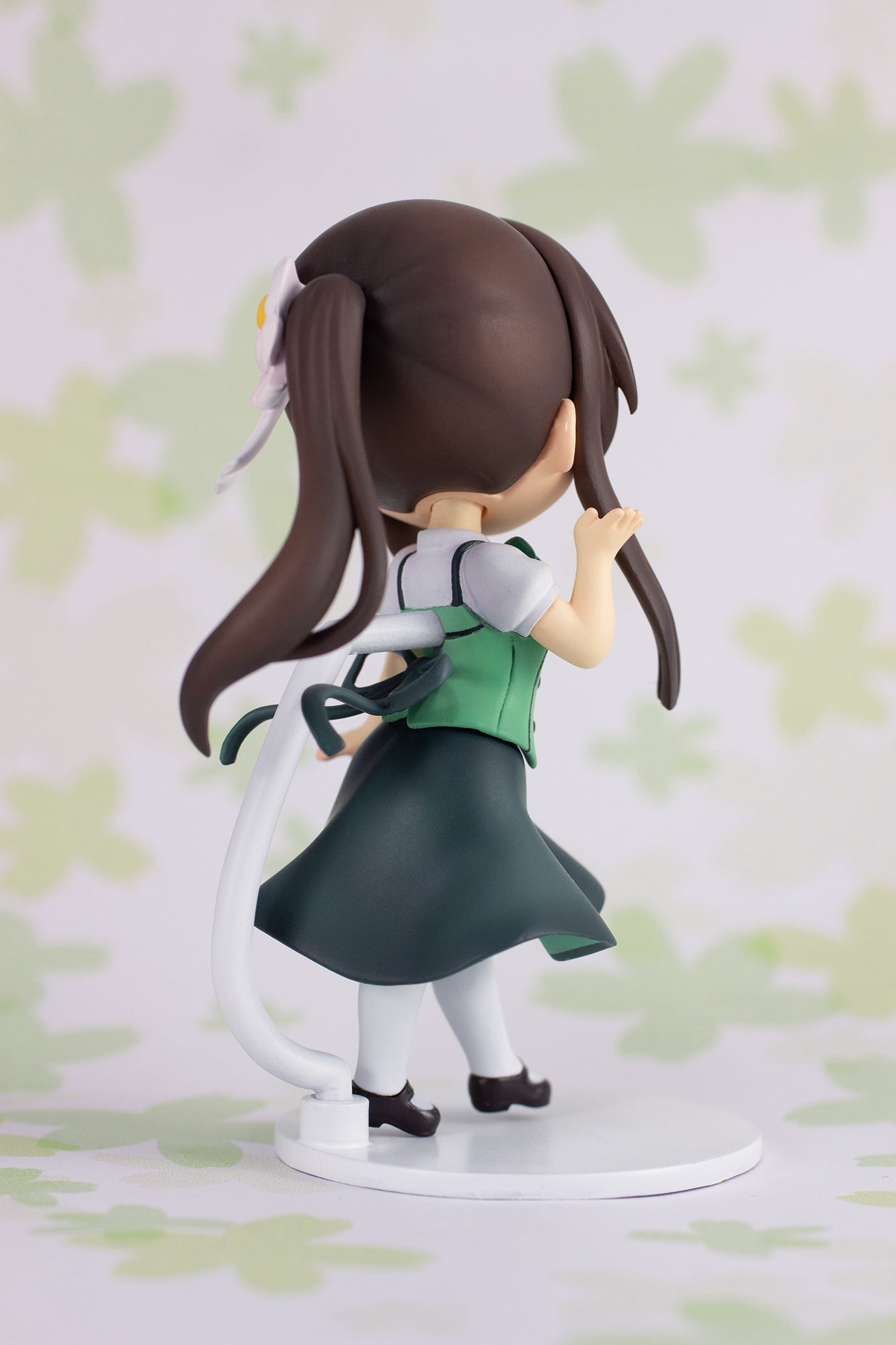 Is the order a rabbit? BLOOM Mini Figure Chiya Complete Figure