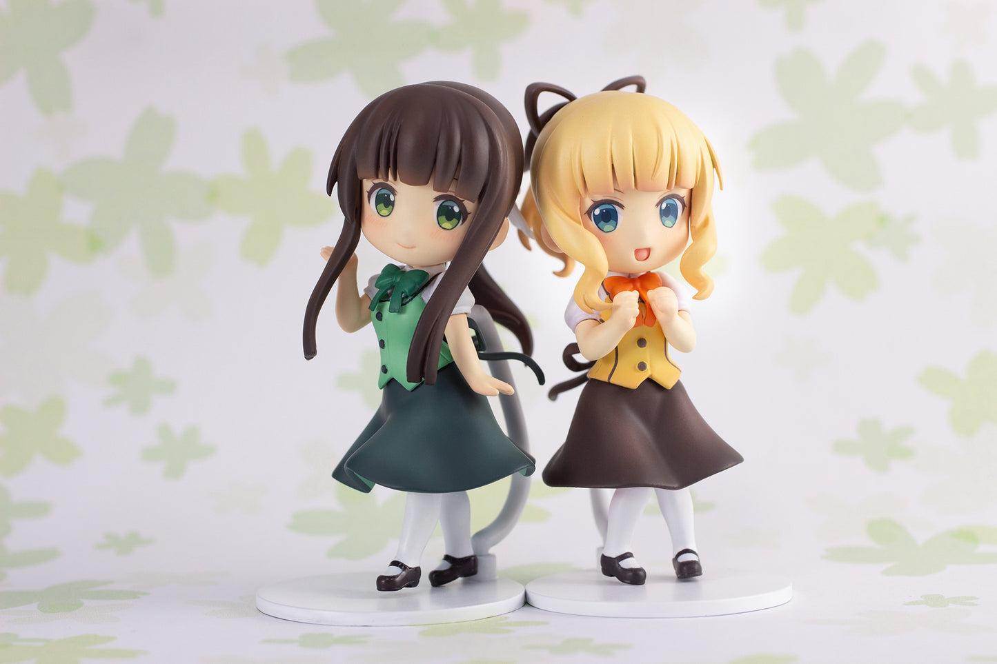 Is the order a rabbit? BLOOM Mini Figure Chiya Complete Figure