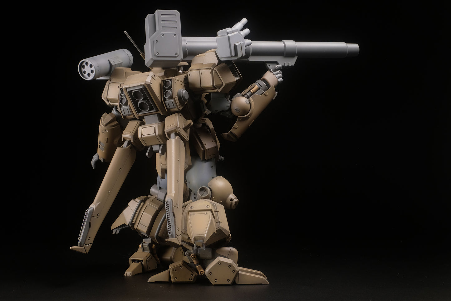 1/35 Scale Plastic Kit "Assault Suits Leynos" AS-5E3 Leynos (Mass Production-Type) Renewal Ver.