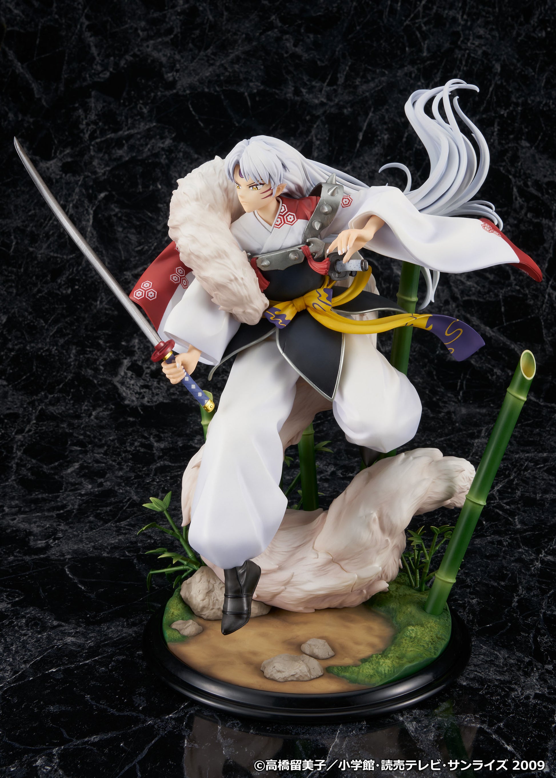 InuYasha 1/7 Scale Figure Sesshomaru Complete Figure, Action & Toy Figures, animota