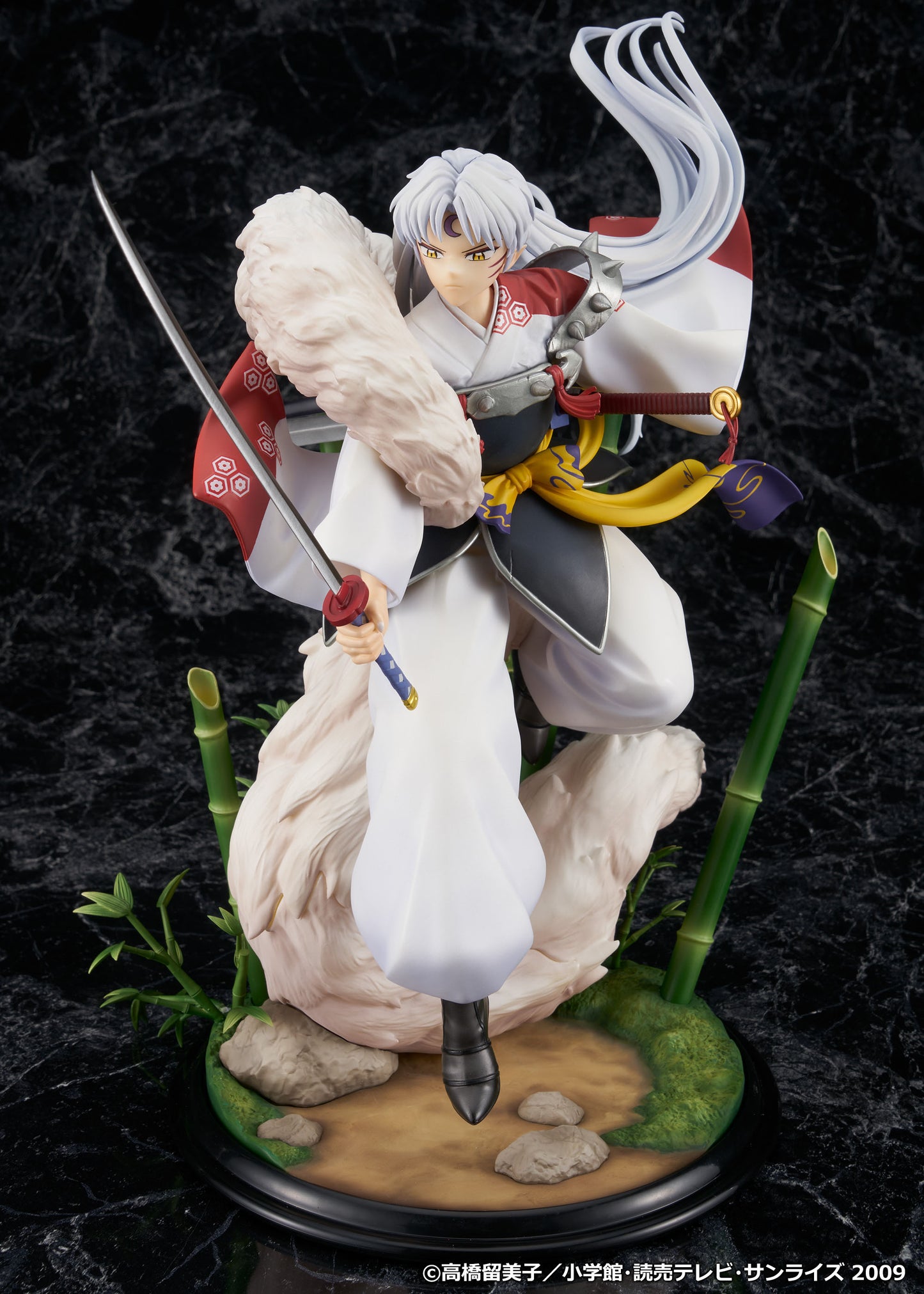 InuYasha 1/7 Scale Figure Sesshomaru Complete Figure, Action & Toy Figures, animota