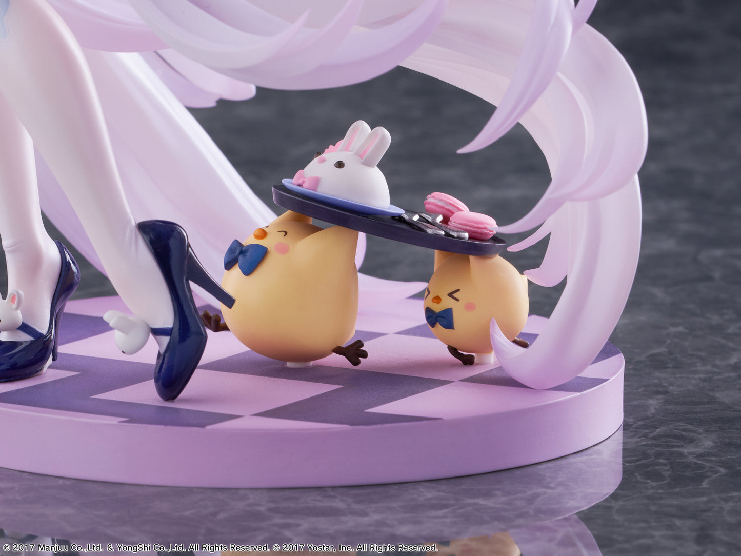 Azur Lane Laffey II Sleepy on a Busy Day Ver. 1/7 Scale Figure