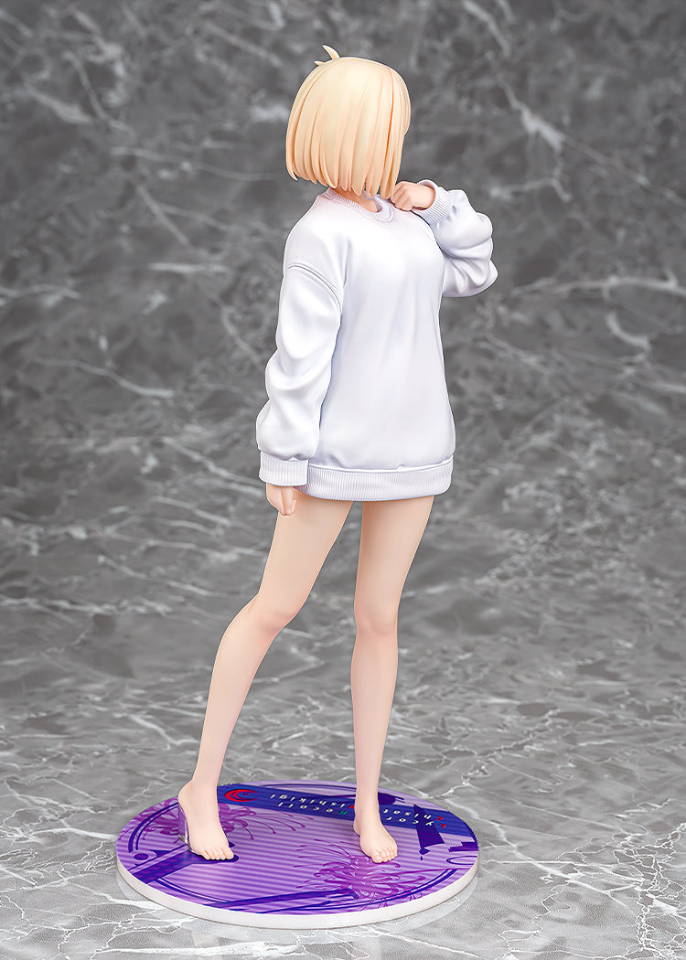 Lycoris Recoil Nishikigi Chisato Oversized Sweatshirt Ver., Action & Toy Figures, animota