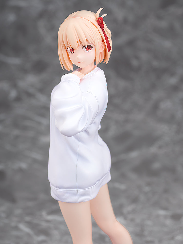 Lycoris Recoil Nishikigi Chisato Oversized Sweatshirt Ver., Action & Toy Figures, animota