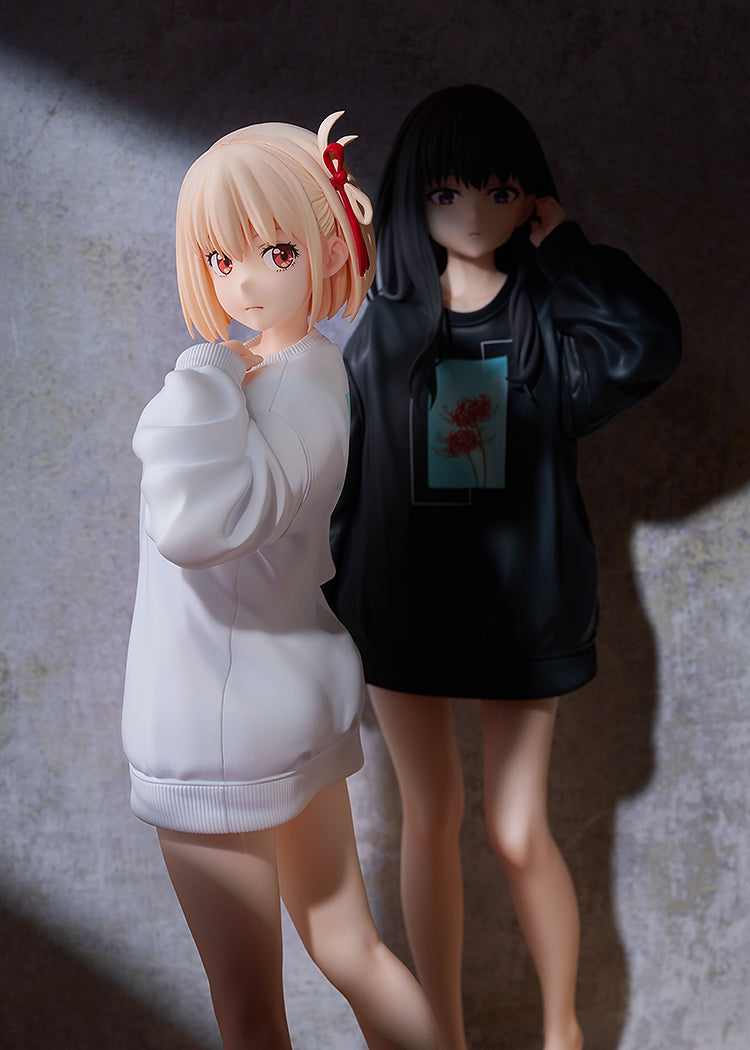 Lycoris Recoil Nishikigi Chisato Oversized Sweatshirt Ver., Action & Toy Figures, animota