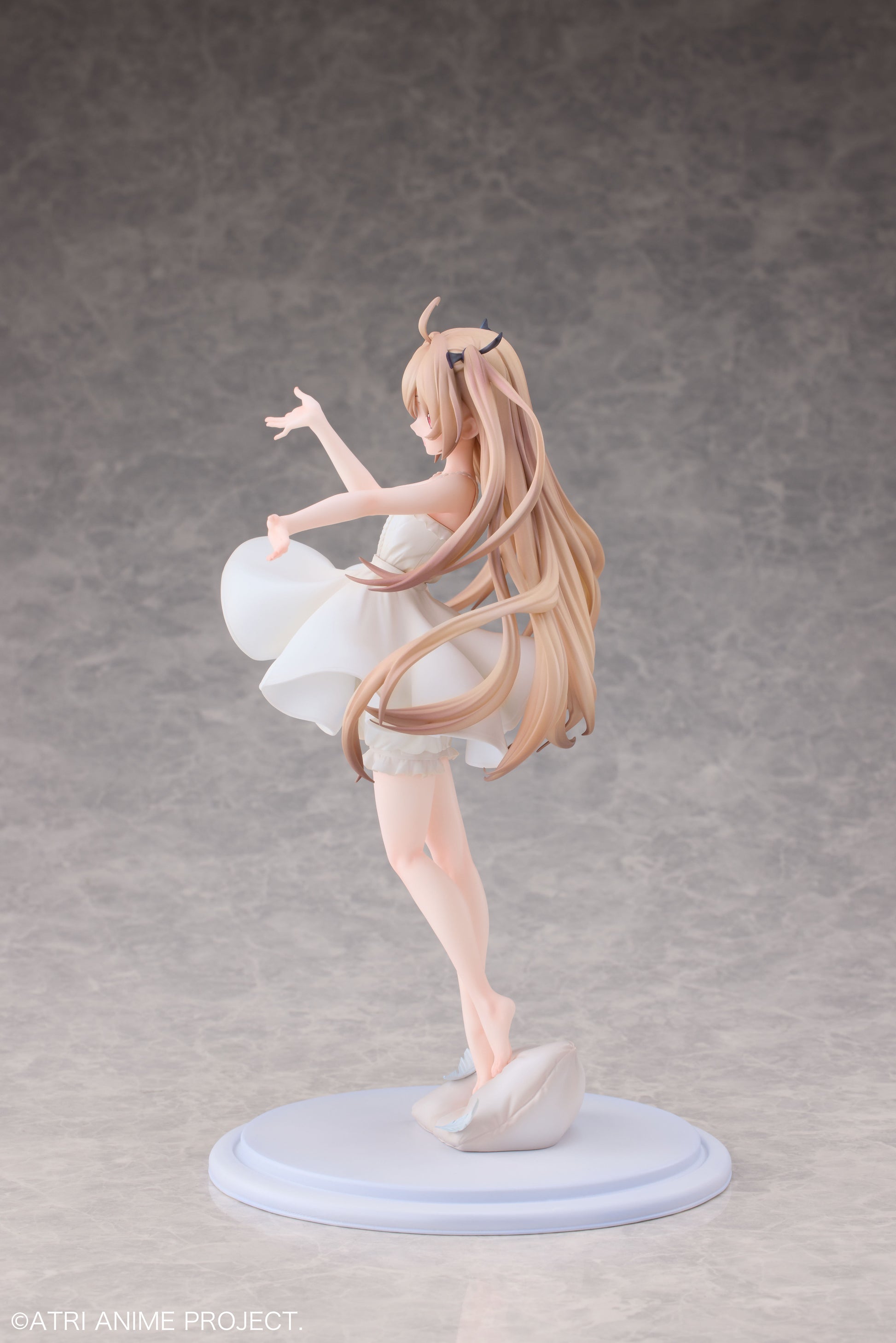 HOBBY SAKURA "ATRI -MY DEAR MOMENTS-" ATRI PAJAMA VER. 1/7 SCALE FIGURE Complete Figure, Action & Toy Figures, animota