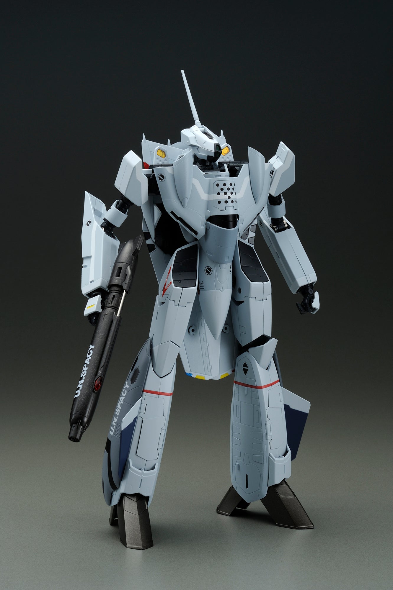 Macross Zero 1/60 Scale Perfect Trance VF-0A Phoenix Kudo Shin Model