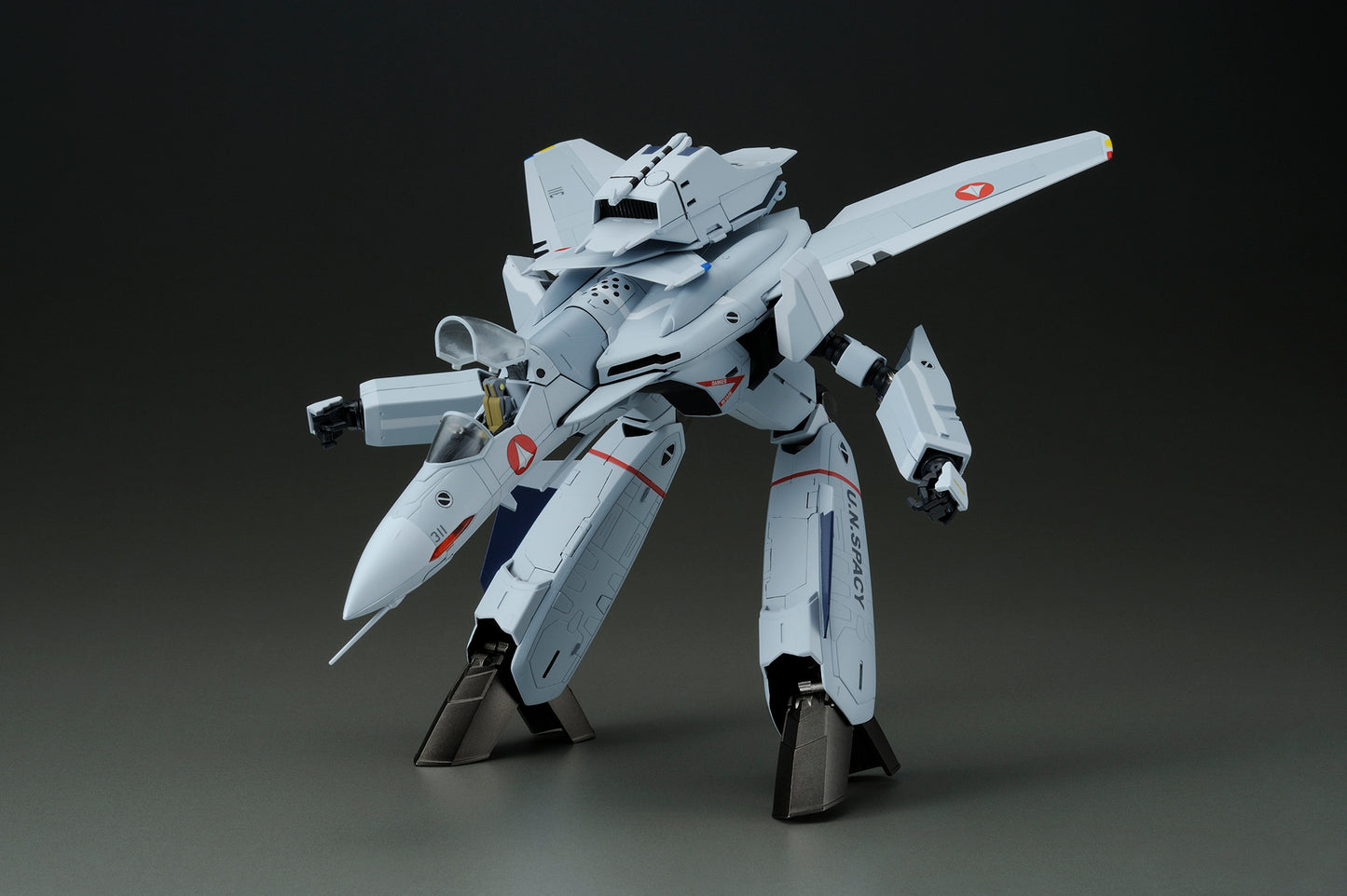 Macross Zero 1/60 Scale Perfect Trance VF-0A Phoenix Kudo Shin Model