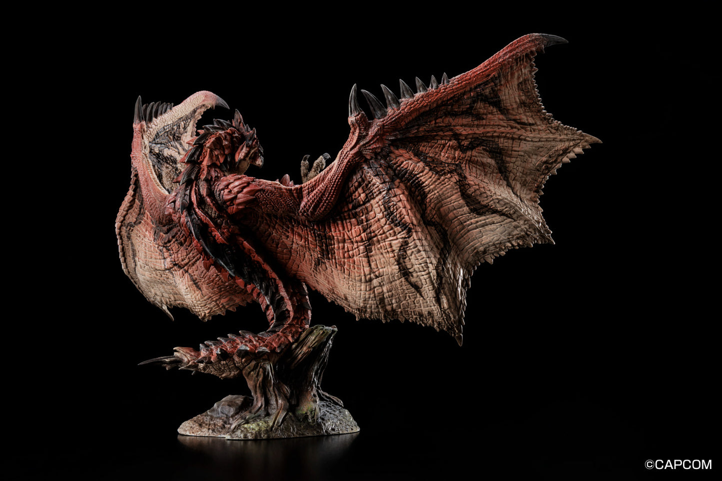 PLAfig. PF-05 "Monster Hunter" Rathalos Plastic Model