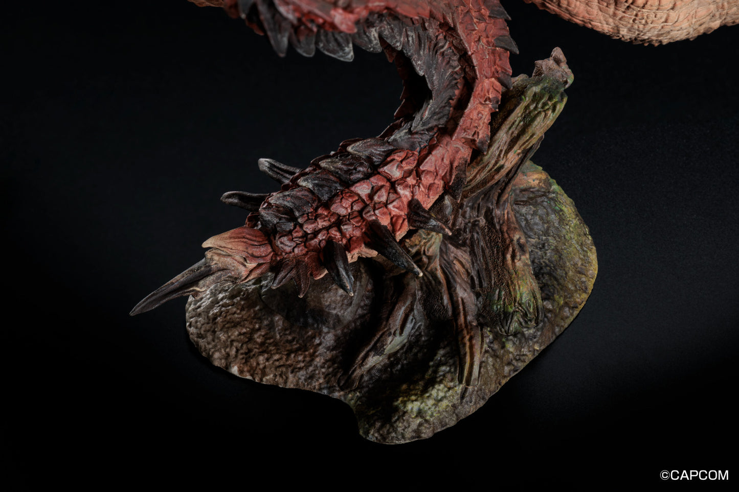 PLAfig. PF-05 "Monster Hunter" Rathalos Plastic Model