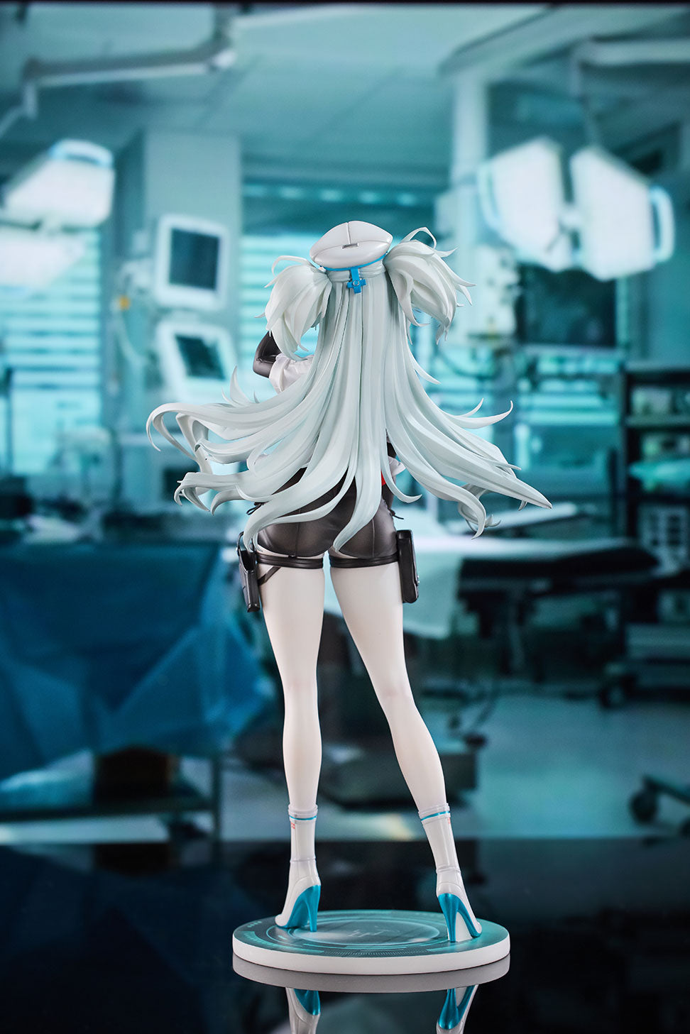Girls' Frontline 2: Exilium Florence - Enchanting White Feather