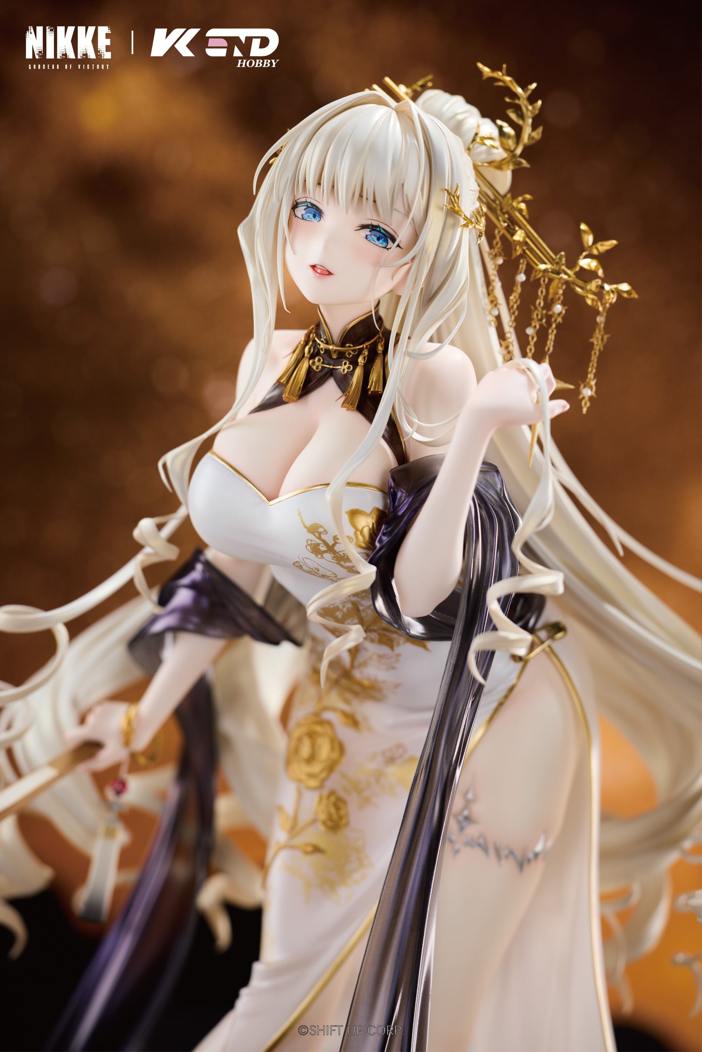 Goddess of Victory: Nikke Crown: Glorious Flower 1/4 Complete Figure