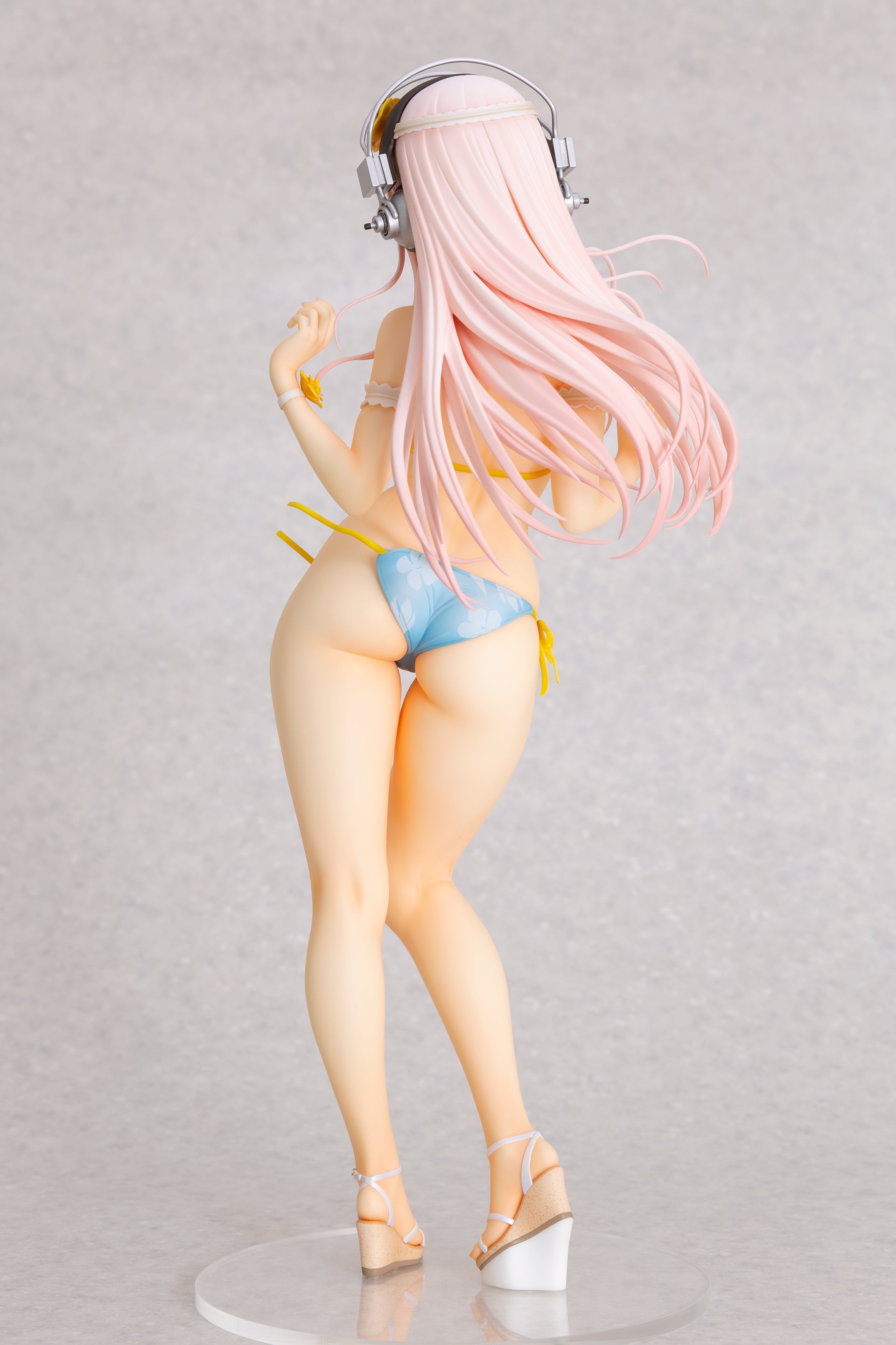 【Resale】Super Sonico Super Sonico Summer Vacation Ver., Action & Toy Figures, animota