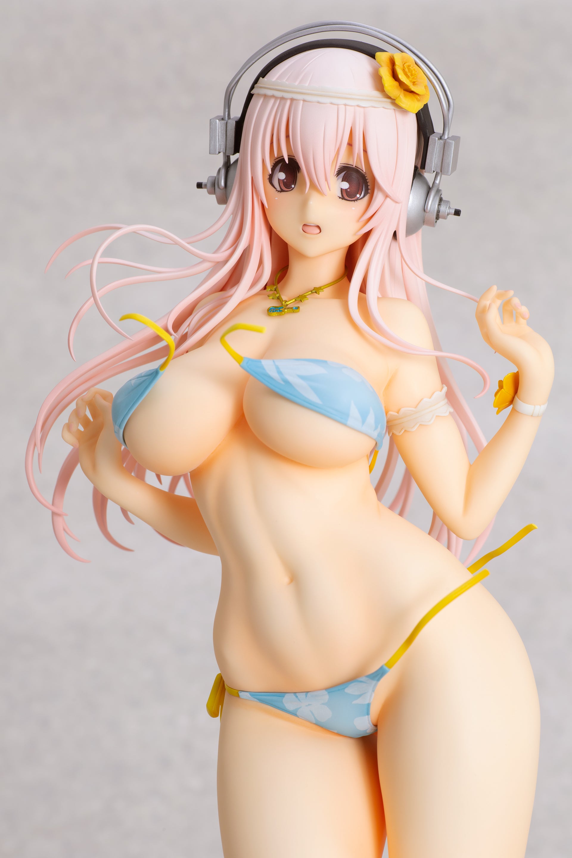 【Resale】Super Sonico Super Sonico Summer Vacation Ver., Action & Toy Figures, animota