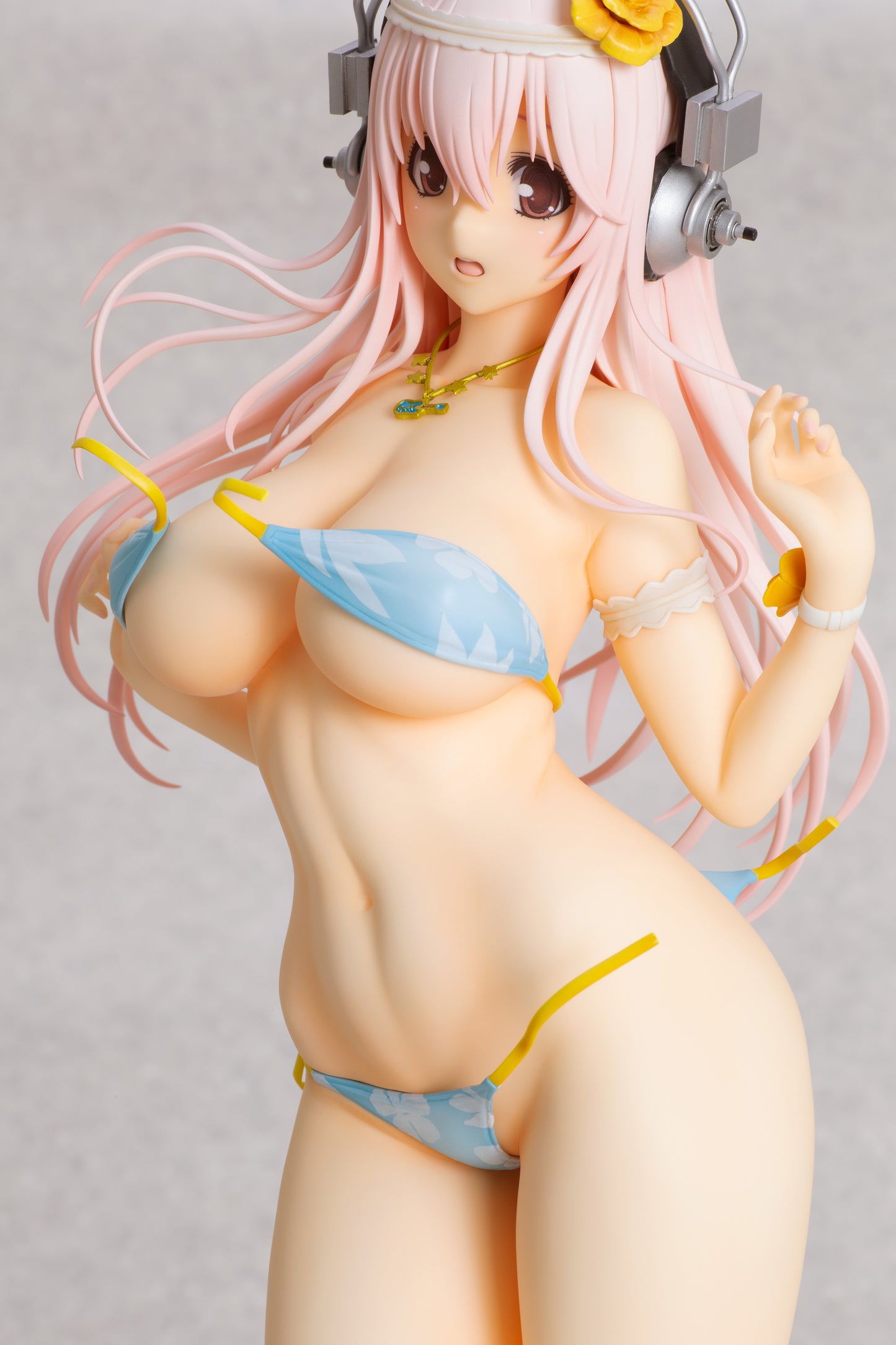 【Resale】Super Sonico Super Sonico Summer Vacation Ver., Action & Toy Figures, animota
