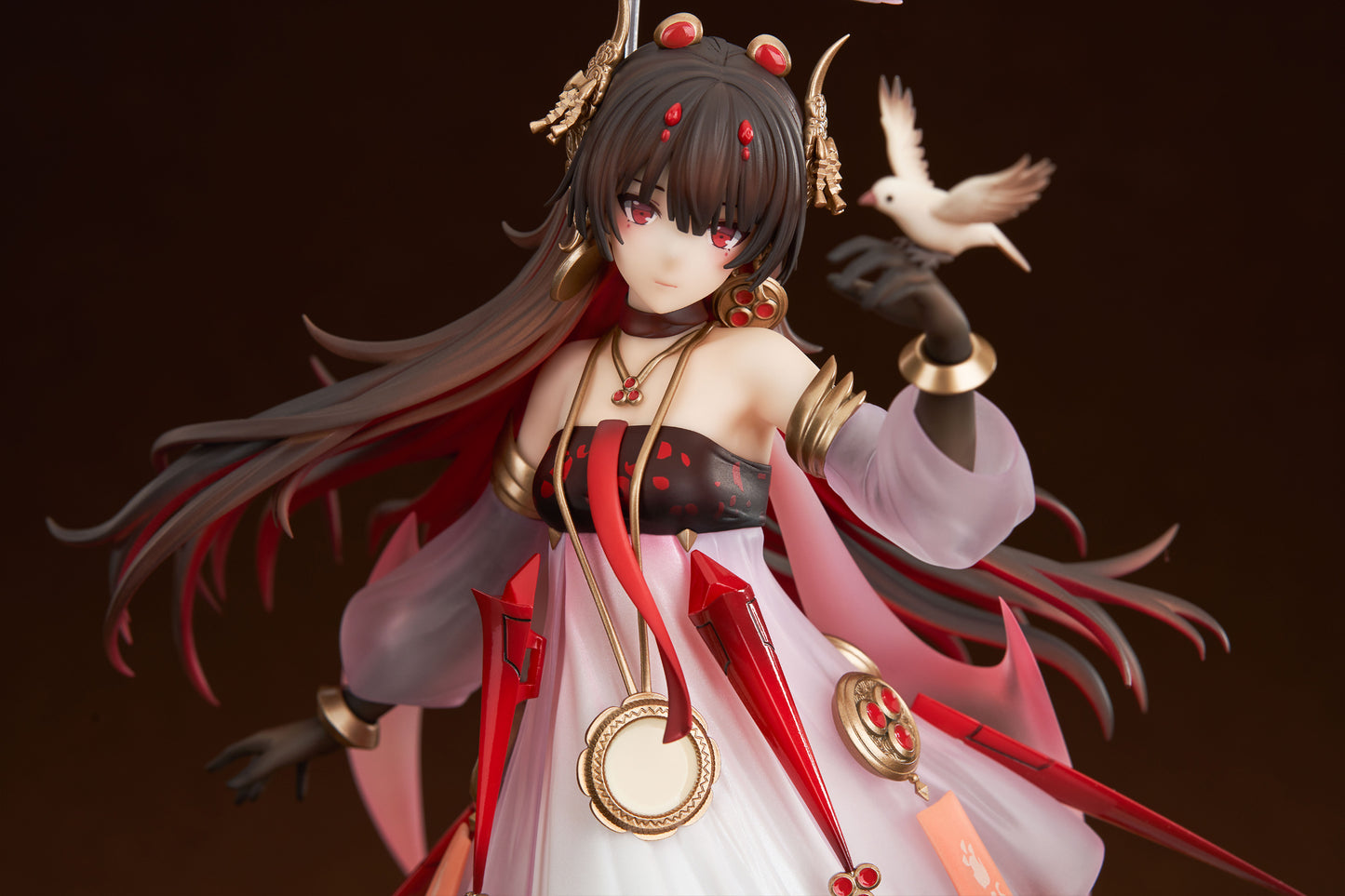 Punishing: Gray Raven Lucia Plume Eventide Glow Ver. | animota