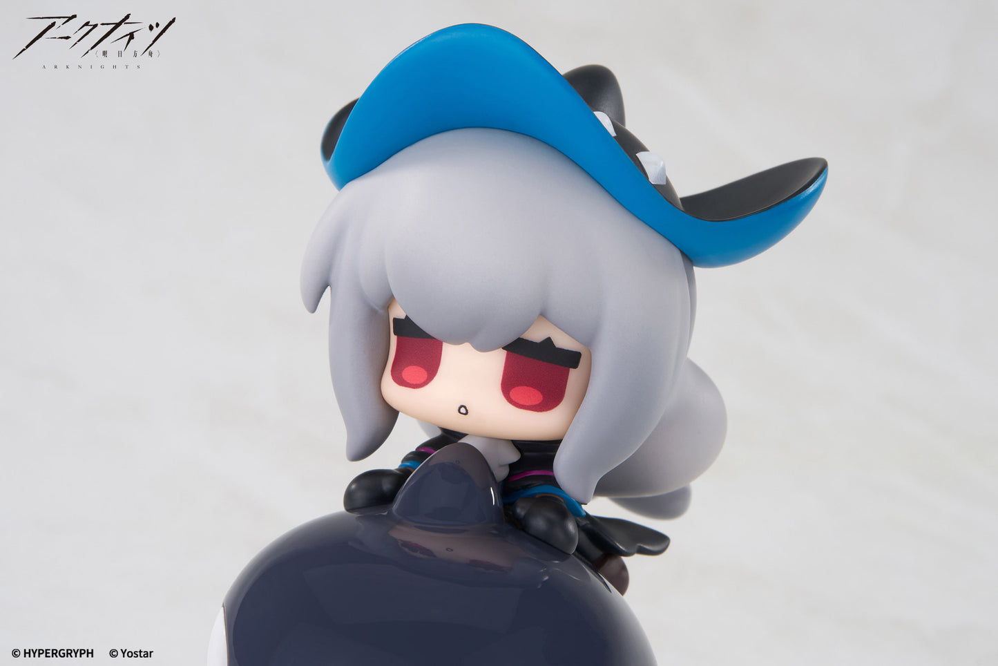 Happy Shake "Arknights" Skadi, Action & Toy Figures, animota