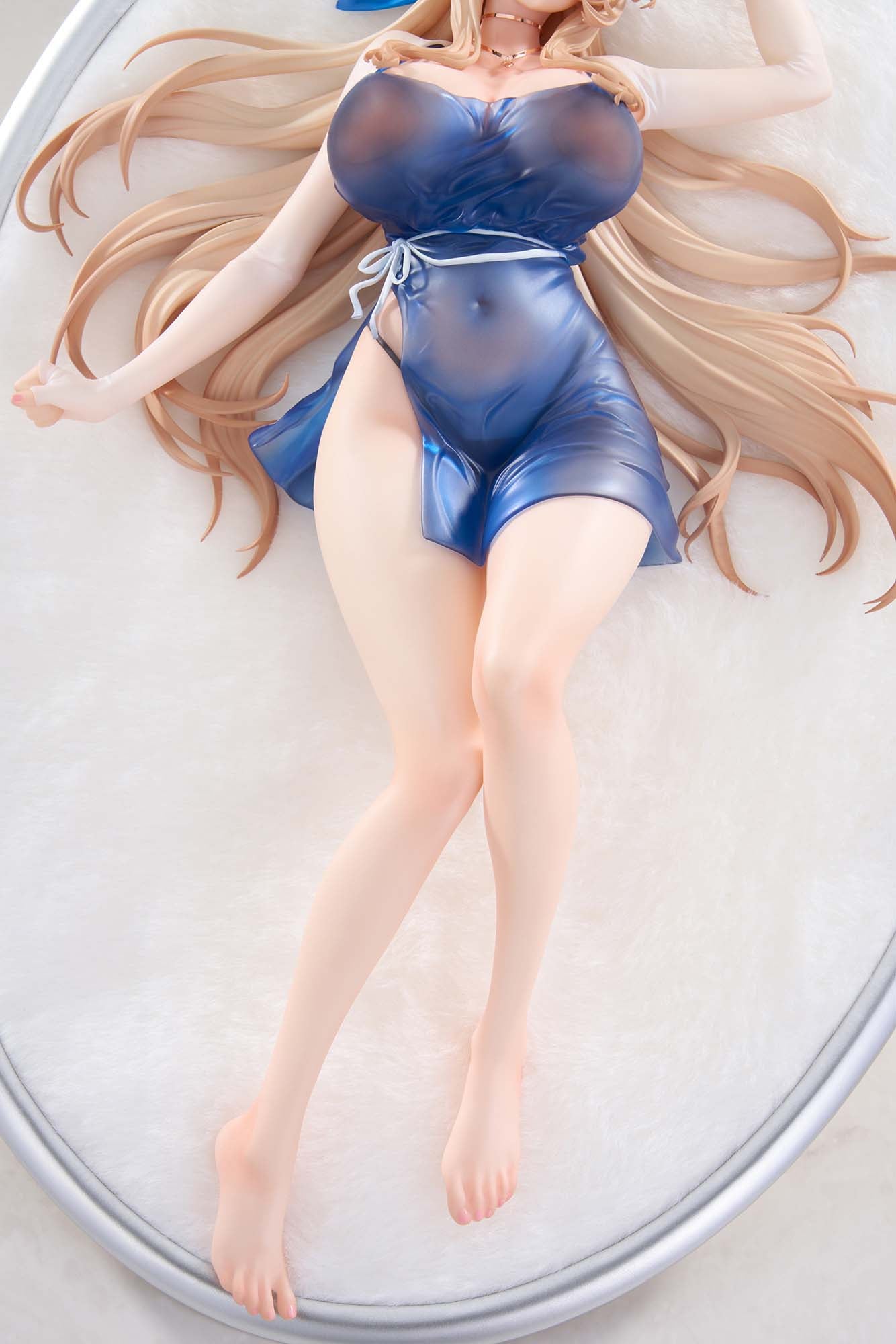 Brown Dust 2 Wilhelmina Queen of the Water Park Ver.