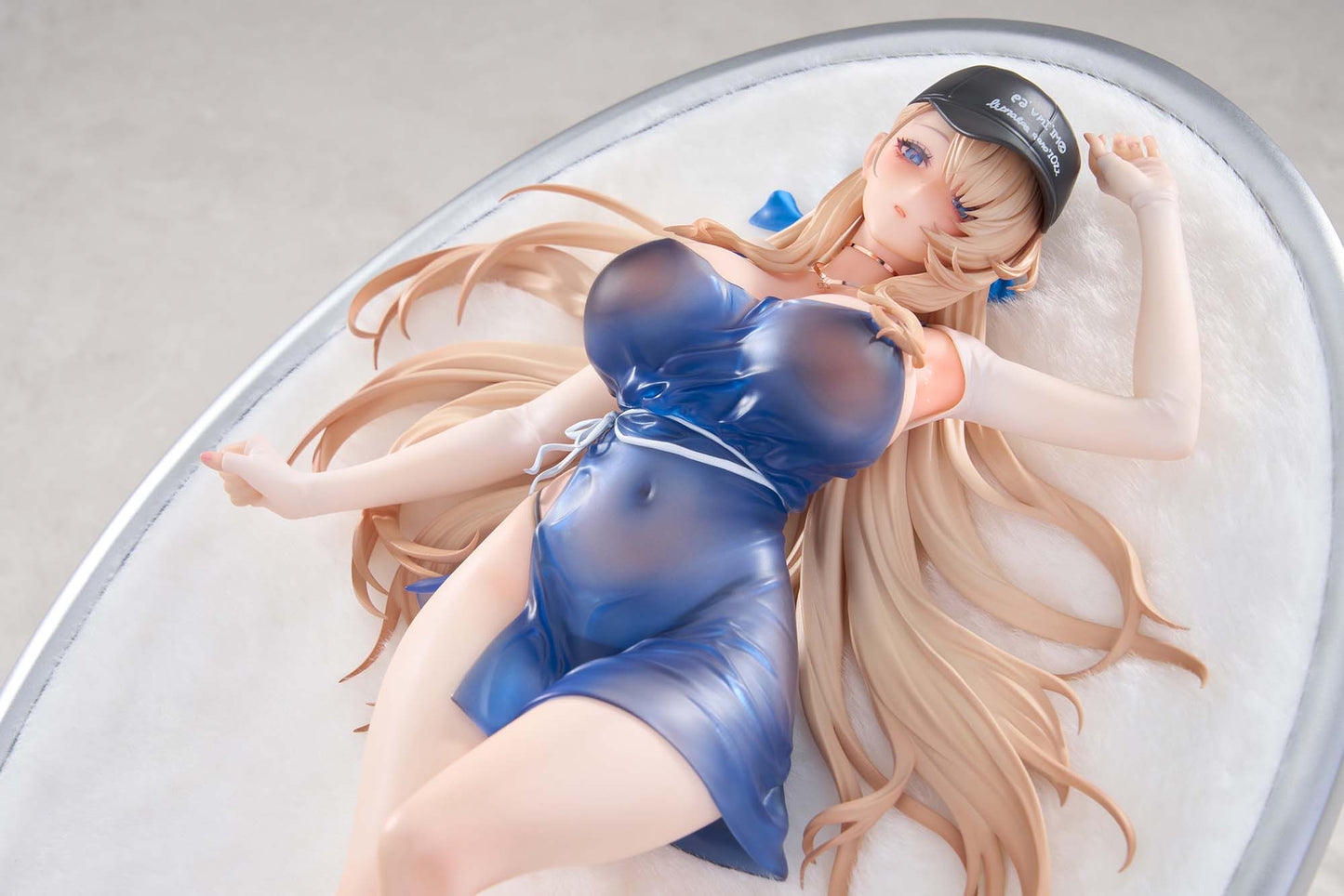 Brown Dust 2 Wilhelmina Queen of the Water Park Ver.