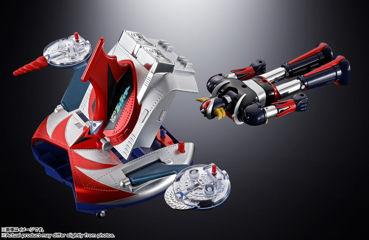Chogokin "UFO Robot Grendizer" DELUXE Grendizer & UFO Spazer