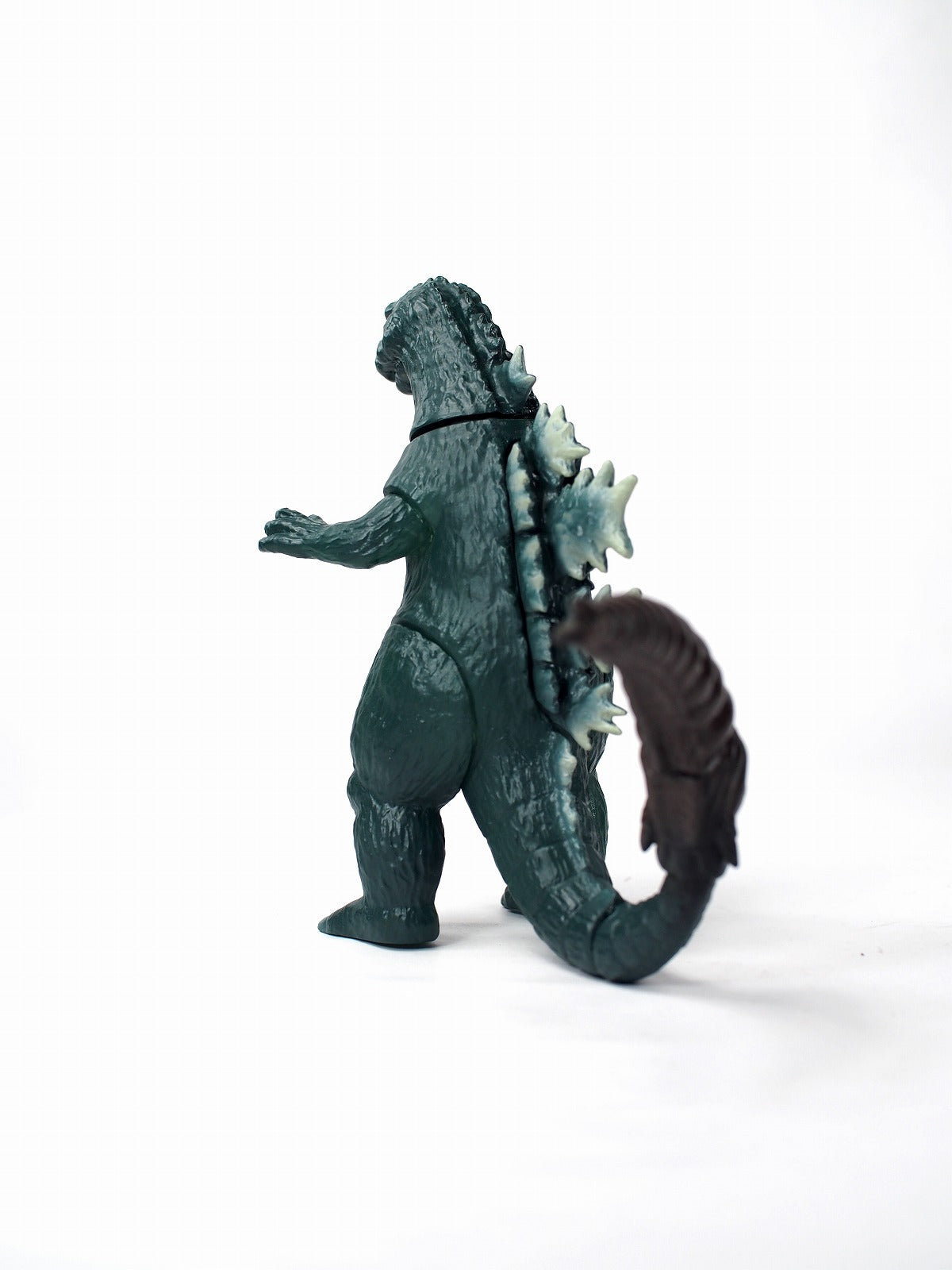 CCP Middle Size Series MothGodzi Moss Green Complete Figure