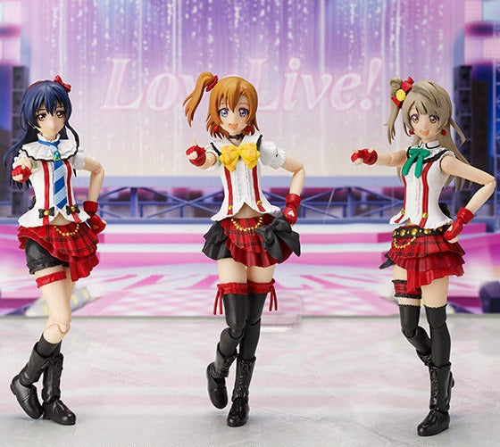 S.H. Figuarts - Kotori Minami (Bokura wa Ima no Naka de) 