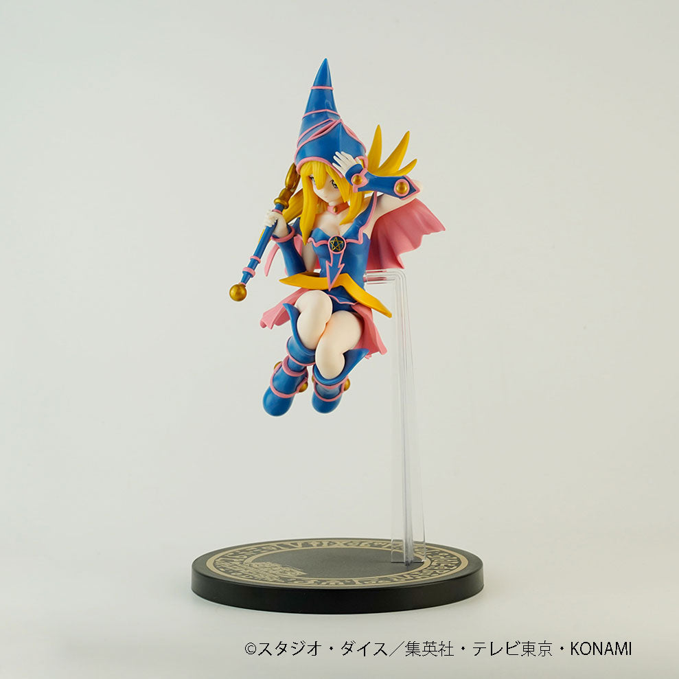 Yu-Gi-Oh! Card Game Equal Arts Dark Magician Girl, Action & Toy Figures, animota