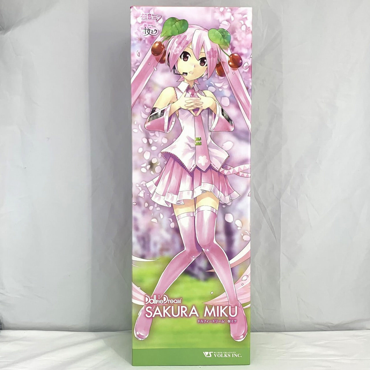 Volks Dollfie Dream Sakura miku