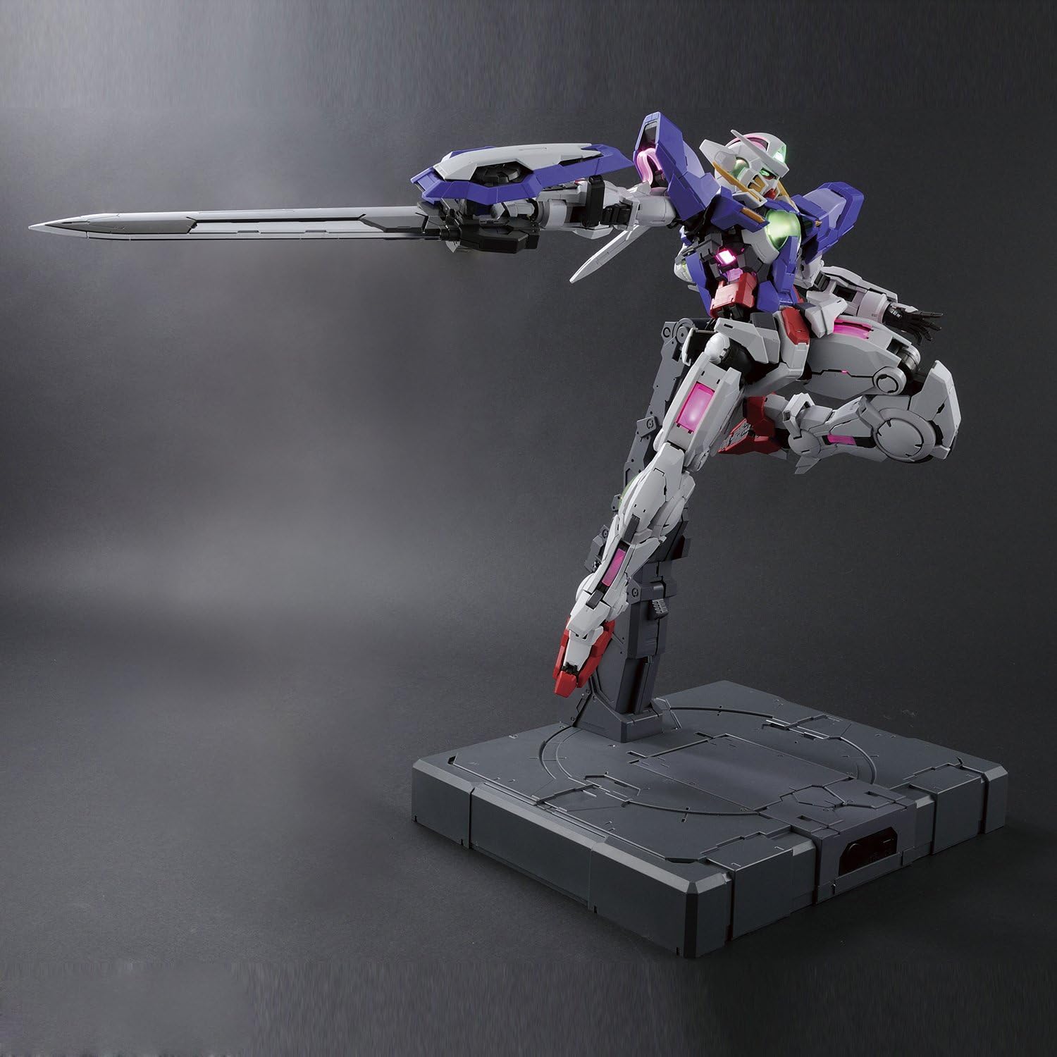 Gundam 00 PG 1/60 Gundam Exia LIGHTING MODEL | animota
