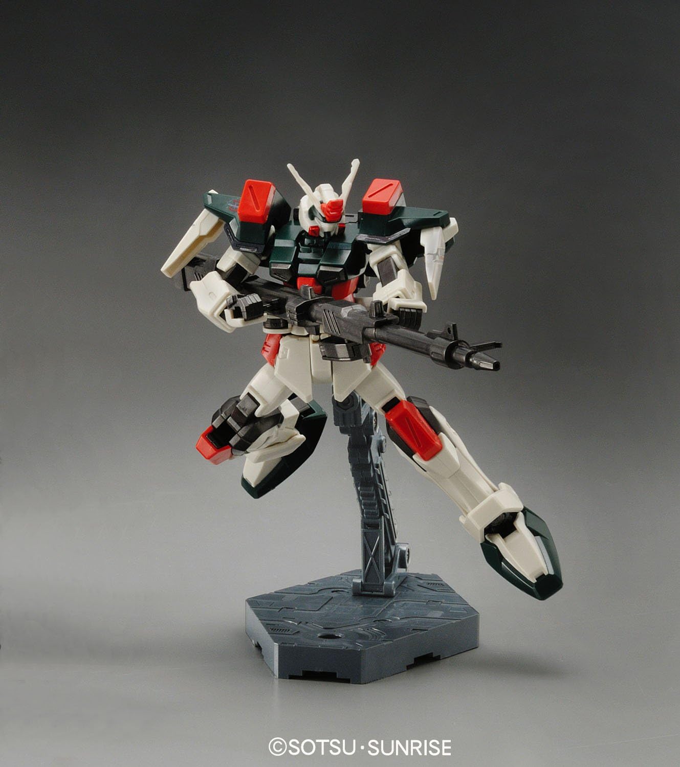 Gundam R03 1/144 HG Buster Gundam | animota