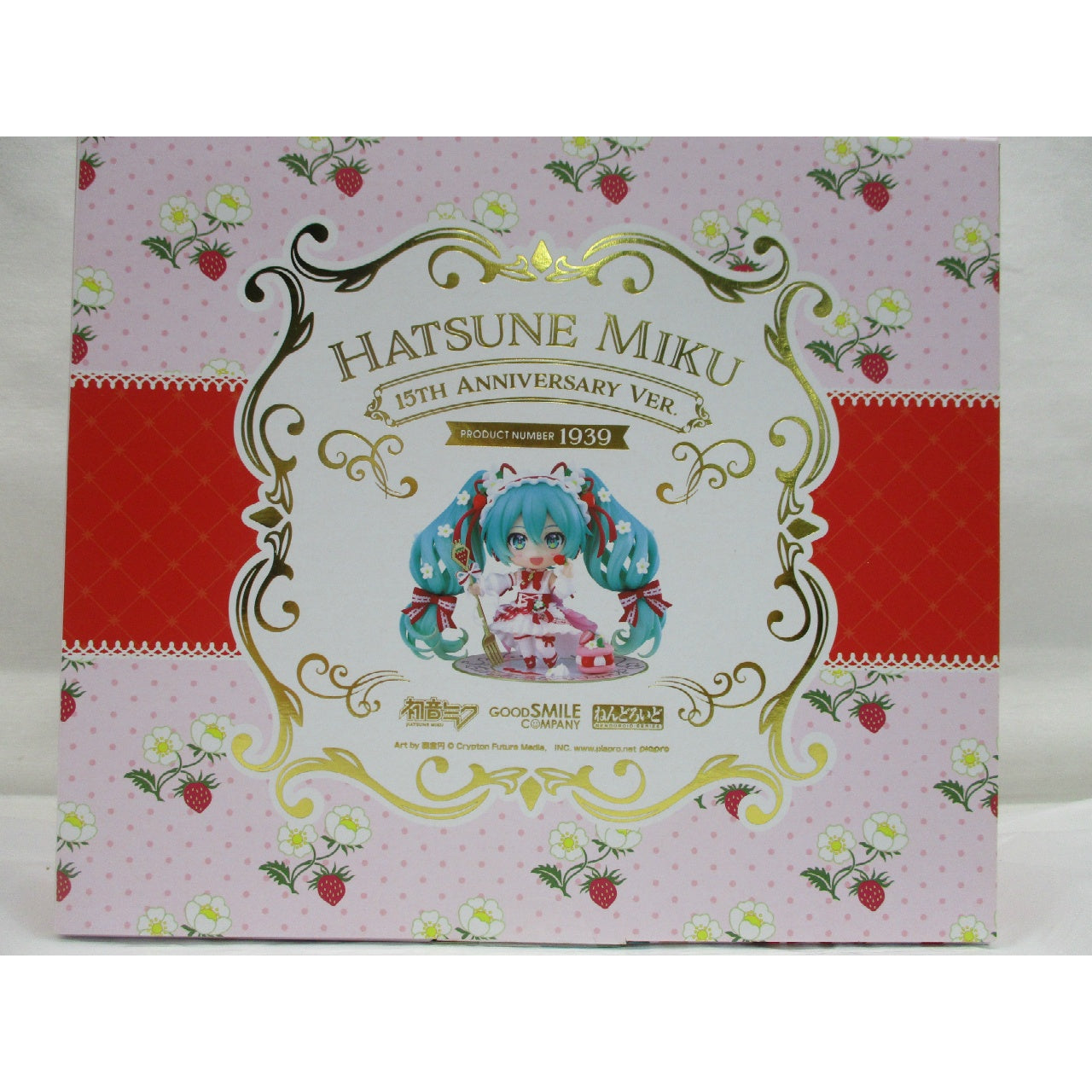 Nendoroid No.1939 Hatsune Miku 15th Anniversary ver., Action & Toy Figures, animota