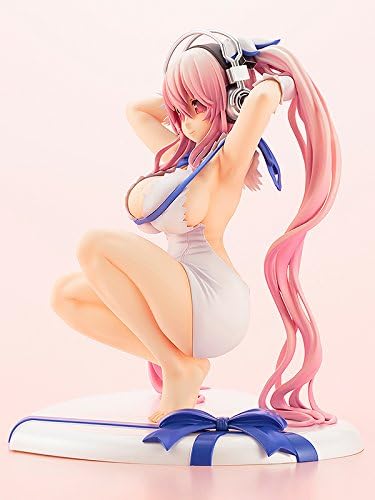 Super Sonico x Is It Wrong to Try to Pick Up Girls in a Dungeon? - Super Sonico Hestia ver. 1/7 Complete Figure | animota